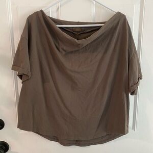 NUUDS mocha off the shoulder tee size medium. EUC